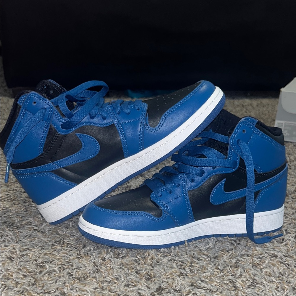 Nike Air Jordan 1 Retro Blue and Black Sneakers